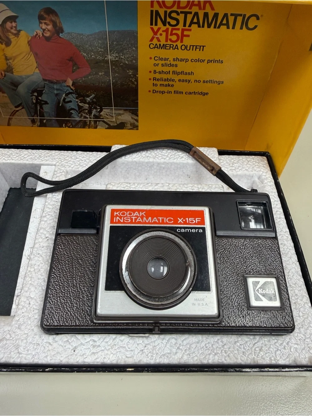 Vintage 1976 Kodak Instamatic X-15F Camera Outfit in Original Box P1